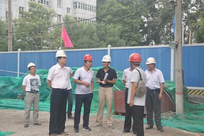 韓城分公司5棟住宅樓順利通過煤炭行業(yè)文明工地驗(yàn)收