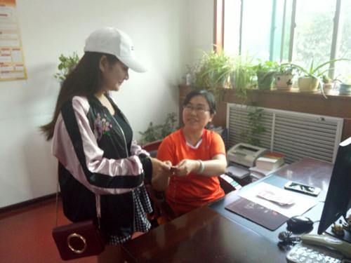 機(jī)電安裝公司“金秋助學(xué)”圓困難學(xué)子夢