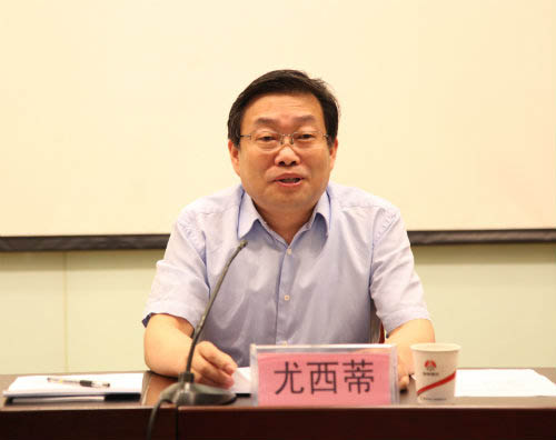 新班子上任一個(gè)月，看他們都忙了些啥？