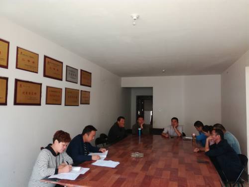 銅煤公司第四項目部對關(guān)鍵崗位開展節(jié)前提醒談話