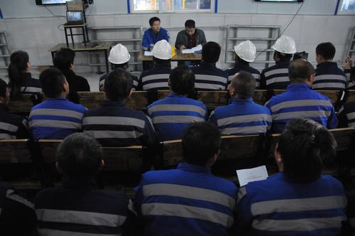 洗選煤運(yùn)營(yíng)公司開(kāi)展模擬假人緊急救護(hù)基礎(chǔ)技能競(jìng)賽活動(dòng)