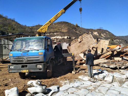 礦建二公司嚴把“四關(guān)”算好廢舊物資管理一本帳