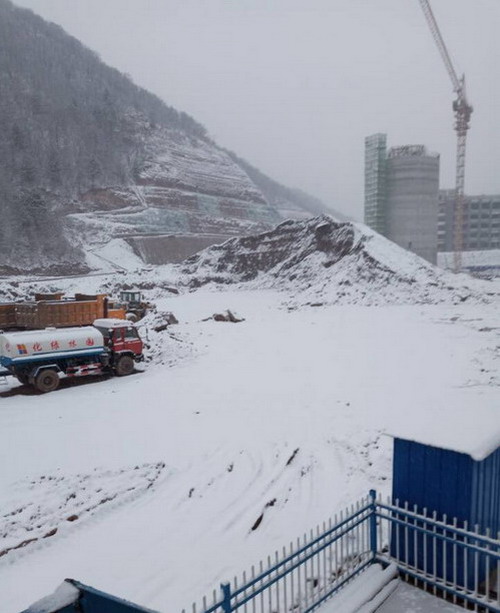 銅川分公司第二項目部戰(zhàn)風雪 保安全 促生產(chǎn)