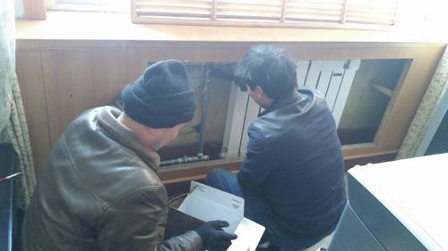 韓城分公司“只爭(zhēng)朝夕，事不過(guò)夜”圓滿(mǎn)完成韓城礦業(yè)公司辦公樓暖氣改造工程