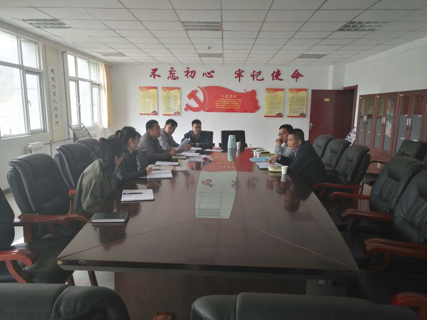 機(jī)電安裝公司全力準(zhǔn)備園子溝瓦斯抽采管路安裝工程