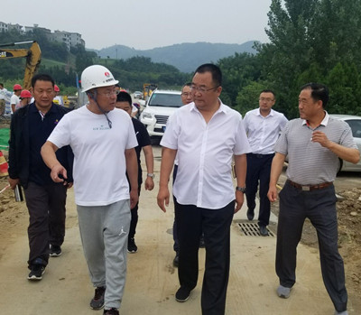 啟迪清潔能源集團高級副總裁、瑞行集團總裁雷萬寧一行蒞臨陜煤建設咸陽分公司安裝項目部施工現(xiàn)場視察指導工作