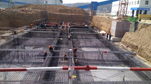 陜煤建設天工公司土建七部彬長鐵運公司辦公樓工程優(yōu)質高效樹形象