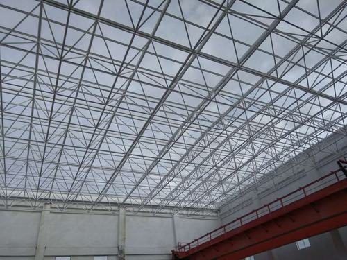 陜煤建設(shè)韓城分公司土建十項目部小保當(dāng)選煤廠最終篩分車間工程屋面網(wǎng)架順利安裝完畢