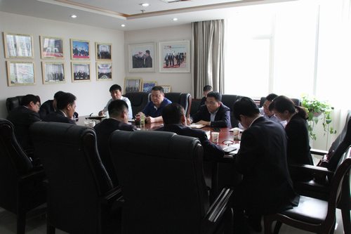 建設集團聯(lián)合黨委對天工公司班子集體誡勉談話