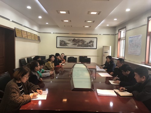 陜煤建設(shè)銅煤公司舉行“以師帶徒”簽約儀式