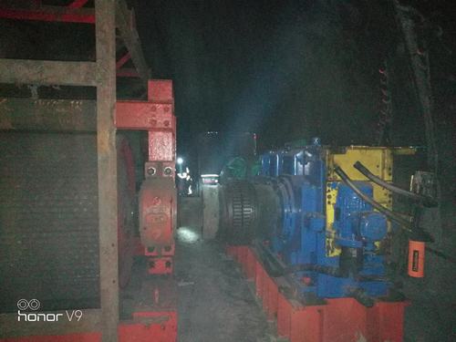 陜煤建設(shè)韓城分公司安裝三項目部大干15209為新年獻(xiàn)禮