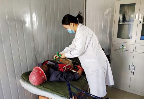 陜煤建設澄合分公司第十二項目部真情關愛農(nóng)民工 免費體檢暖人心