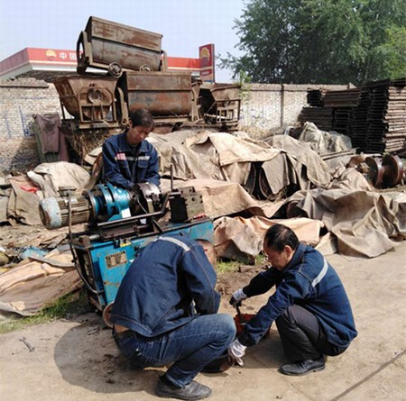 陜煤建設(shè)礦建三公司加強設(shè)備檢修服務(wù)一線生產(chǎn)