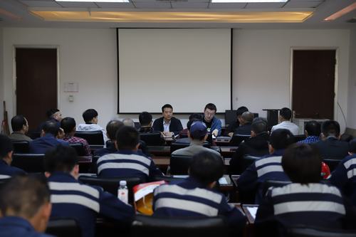 陜煤建設(shè)洗選煤運(yùn)營(yíng)公司：對(duì)標(biāo)班前會(huì) 助推班組建設(shè)規(guī)范化