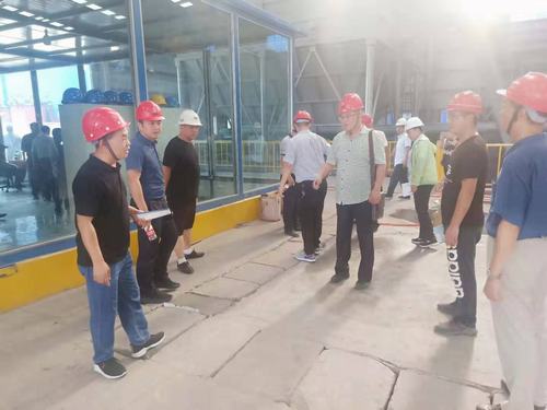 陜煤建設(shè)韓城分公司土建十六項(xiàng)目部承建的韓城礦業(yè)煤矸石燒結(jié)磚廠工程順利通過(guò)竣工驗(yàn)收