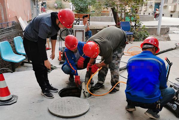 陜煤建設(shè)機(jī)電安裝公司承建的寶鋼集團(tuán)排水管項(xiàng)目順利通過(guò)驗(yàn)收