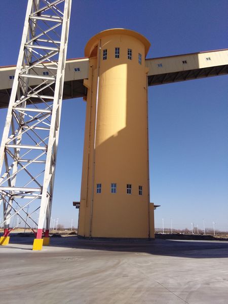 陜煤建設(shè)天工公司承建的榆林袁大灘礦井選煤廠塊煤倉等工程順利通過預(yù)驗(yàn)收