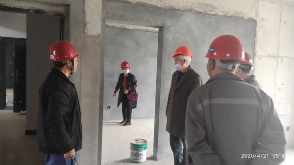 陜煤建設(shè)渭南分公司承建的渭南朝陽(yáng)大街拆遷安置小區(qū)工程順利通過(guò)分戶驗(yàn)收