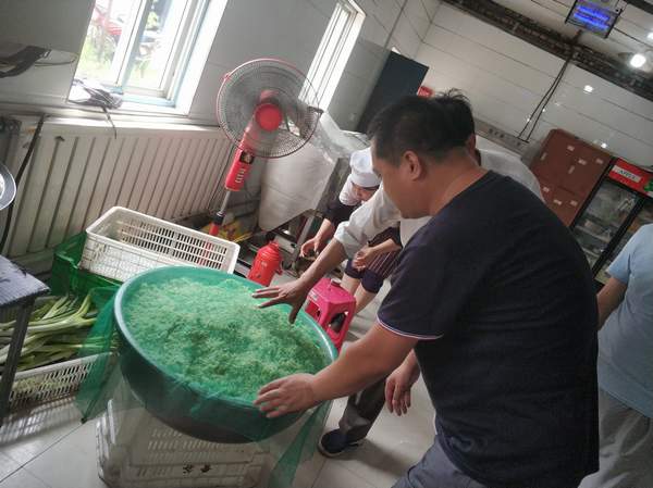 陜煤建設掘進公司：吃住行三駕并驅 讓員工幸福工作