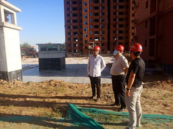 王寧深入蒲城清源小區(qū)項(xiàng)目檢查指導(dǎo)工作