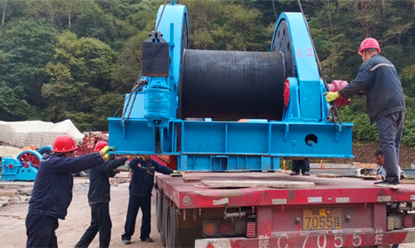 陜煤建設(shè)礦建三公司：積極組織施工設(shè)備，為新項目開工“保駕護(hù)航”