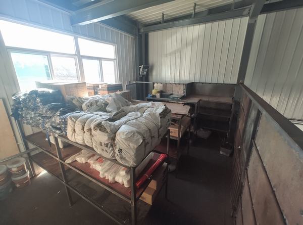 陜煤建設洗選煤運營公司安裝第五項目部材料庫房全面“大升級”