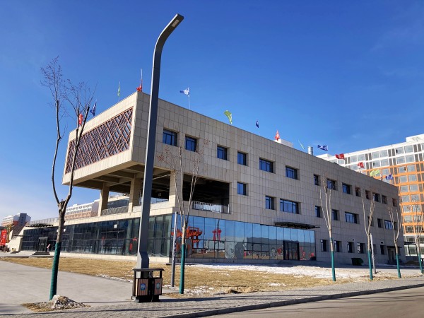 陜煤建設(shè)澄合分公司承建的小保當(dāng)二號礦井行政辦公樓食堂工程順利通過竣工驗收