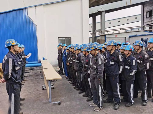 陜煤建設(shè)洗選煤運營公司紅柳林洗煤廠項目部：不辭勞苦干勁足，齊心協(xié)力保檢修