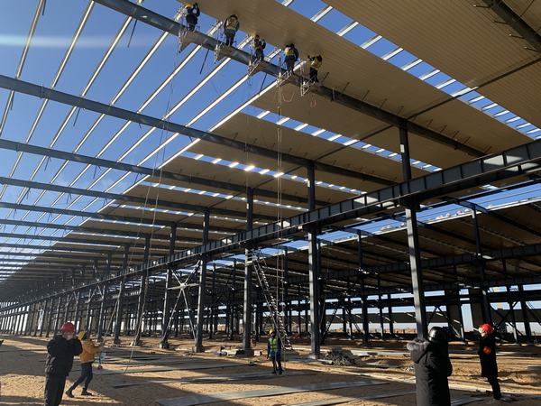 陜煤建設(shè)榆林公司逆風(fēng)而上戰(zhàn)寒冬 眾志成城譜華章