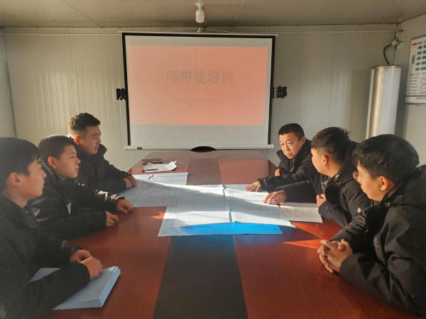 “師帶徒”促成長(zhǎng)，“傳幫帶”正能量