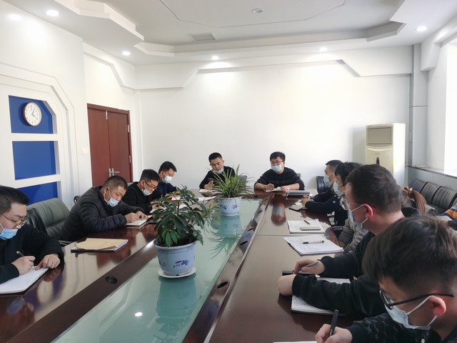 陜煤建設(shè)洗選煤運(yùn)營公司紅柳林洗煤廠項(xiàng)目部:收心提神鉚干勁 強(qiáng)化責(zé)任開好局