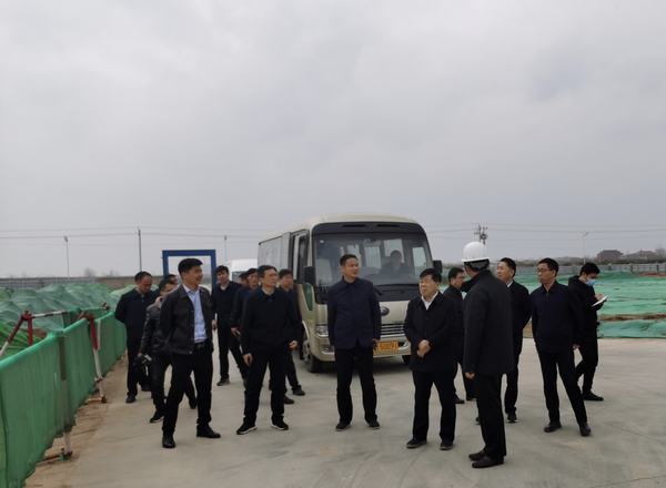  河南省長葛市委書記尹俊營一行深入陜煤建設(shè)渭南分公司河南龐源項(xiàng)目觀摩指導(dǎo)工作