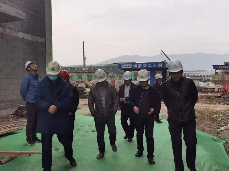 陜煤建設(shè)承建的中儲糧西安直屬庫有限公司工作塔、卸糧站順利通過主體驗(yàn)收