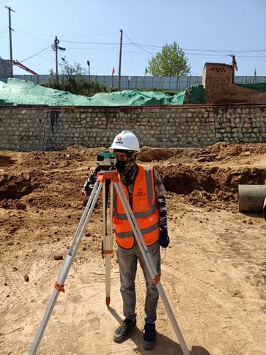 用堅守和實干詮釋對企業(yè)的忠誠敬業(yè)