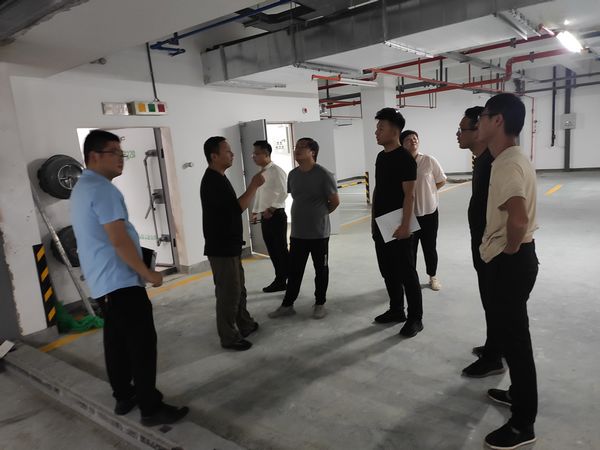 陜煤建設(shè)天工公司承建的灃東汽車城4S店集群一期地下室人防工程預(yù)驗(yàn)收首戰(zhàn)告捷