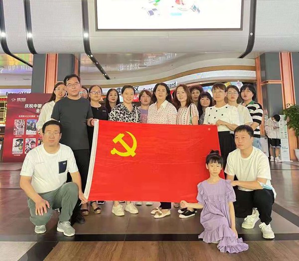 陜煤建設(shè)公司特色活動(dòng)點(diǎn)燃“紅色七月”