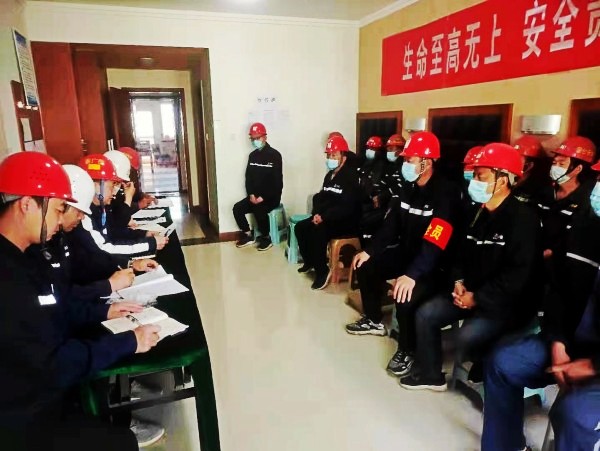 陜煤建設(shè)澄合分公司第一機(jī)電安裝隊(duì)工程施工+承攬兩手用力取得實(shí)效