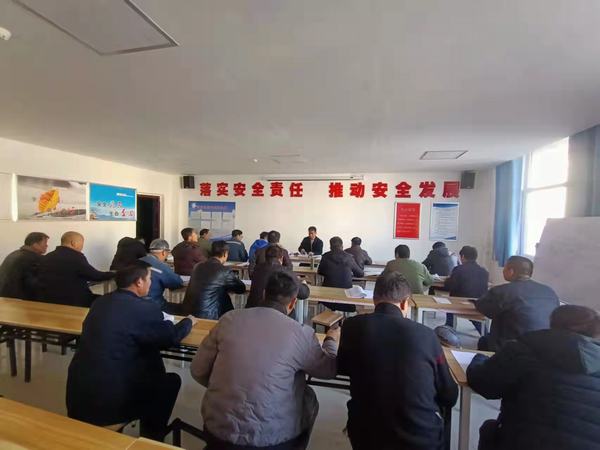 陜煤建設(shè)礦建二公司：多點(diǎn)發(fā)力保進(jìn)度 勞動(dòng)競(jìng)賽正當(dāng)時(shí)