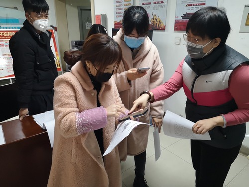 陜煤建設(shè)路橋分公司黨團(tuán)聯(lián)手，筑好防疫“兩道墻”