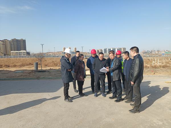 榆林市政協(xié)副主席、市發(fā)改委主任楊揚(yáng)一行蒞臨科創(chuàng)新城同慧運(yùn)動(dòng)公園項(xiàng)目調(diào)研指導(dǎo)工作