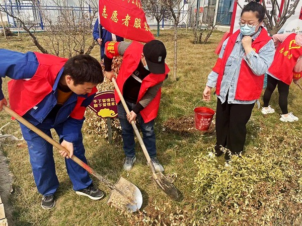 陜煤建設(shè)澄合分公司各基層單位開展“植樹護綠，美麗家園”義務(wù)植樹活動
