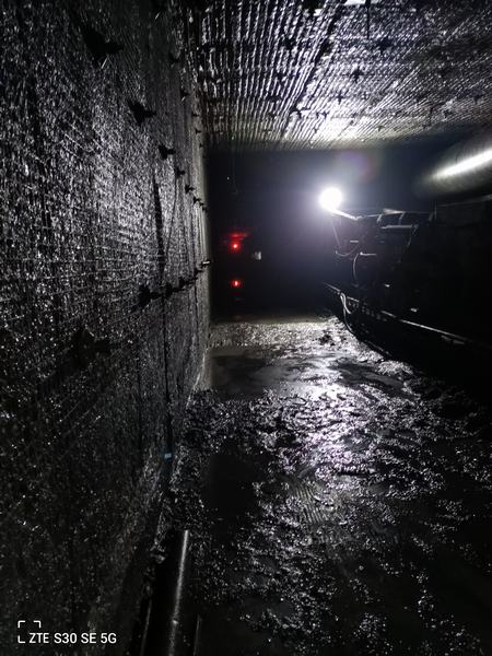 陜煤建設(shè)煤礦運(yùn)營(yíng)服務(wù)公司：牛！快掘隊(duì)又破紀(jì)錄了