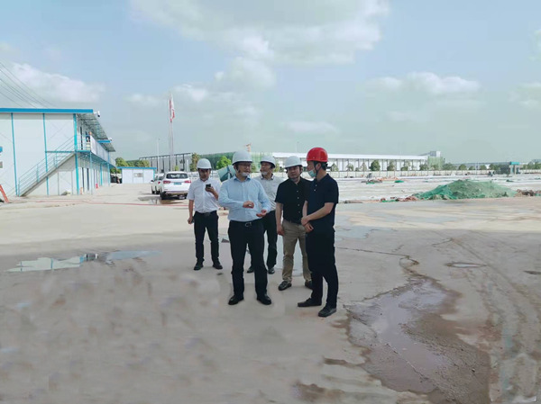 成都市金堂縣委常委、統(tǒng)戰(zhàn)部部長朱和金一行蒞臨四川龐源成都智能制造項(xiàng)目檢查指導(dǎo)工作