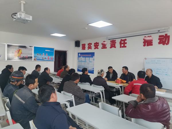 陜煤建設礦建二公司車村項目部創(chuàng)新員工培訓出新招