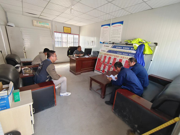 學(xué)無(wú)止境，閱不止步