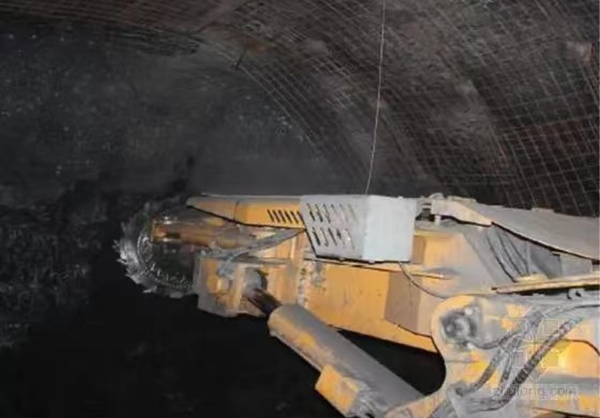 陜煤建設礦建三公司雙龍項目部連續(xù)四個月超額完成施工計劃