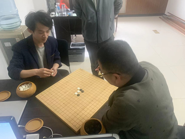 陜煤建設(shè)咸陽分公司第二項目部：喜迎“五一”勞動節(jié)，生產(chǎn)娛樂“兩不誤”