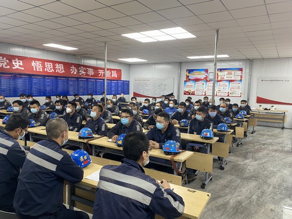 陜煤建設(shè)洗選煤運(yùn)營公司紅柳林洗煤廠項(xiàng)目部：“四抓求新”繪制安全生產(chǎn)新藍(lán)圖