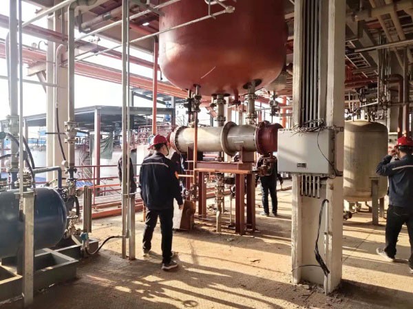 陜煤建設(shè)洗選煤運(yùn)營(yíng)公司第六項(xiàng)目部：3.4萬(wàn)噸不飽和聚酯樹脂及公用工程項(xiàng)目調(diào)試打壓成功