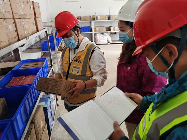 陜煤建設(shè)銅煤公司物資設(shè)備管理念好“三字經(jīng)”，助推安全生產(chǎn)